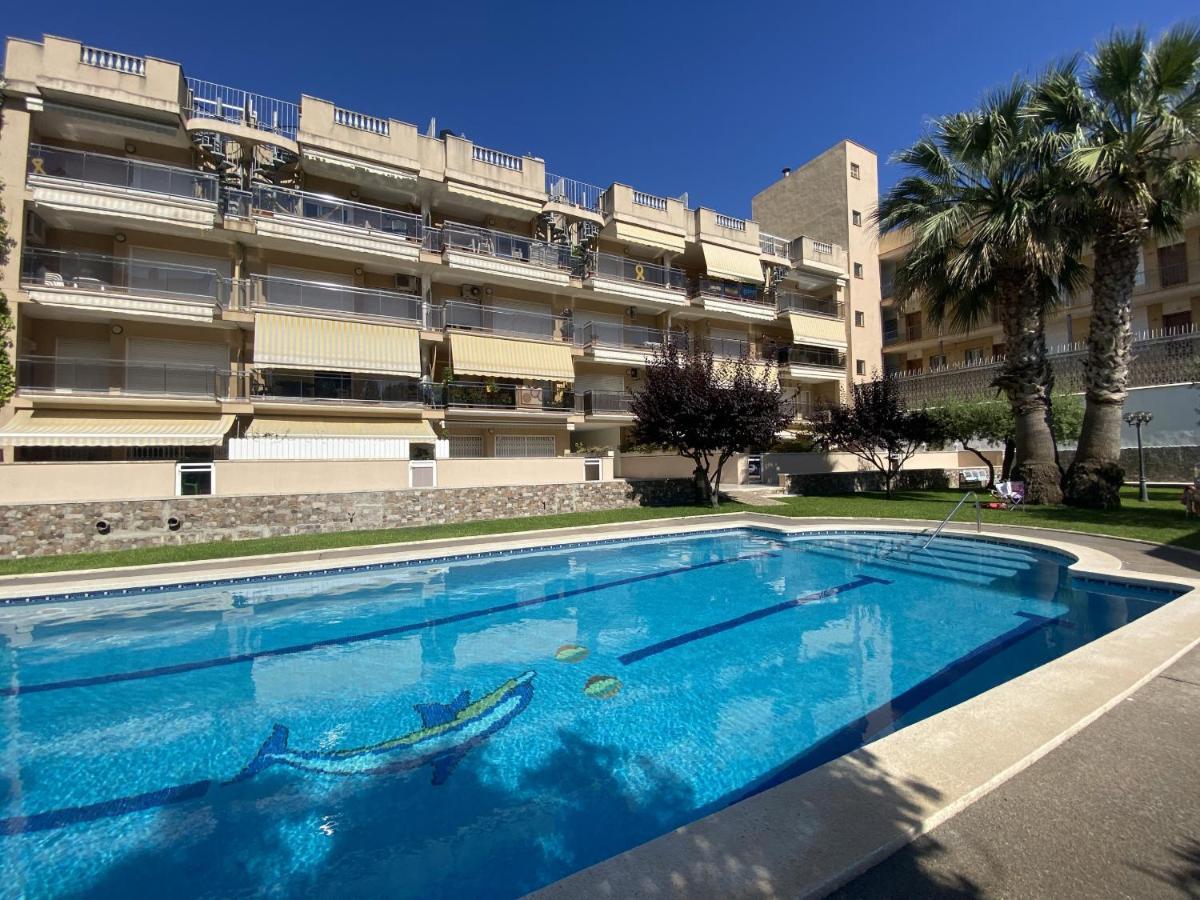 R123 Apartamento En La Planta Baja Con Piscina Cerca De La Playa Калафелл Экстерьер фото