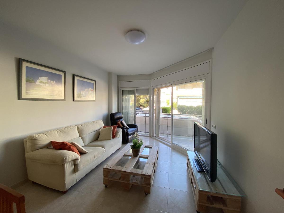 R123 Apartamento En La Planta Baja Con Piscina Cerca De La Playa Калафелл Экстерьер фото